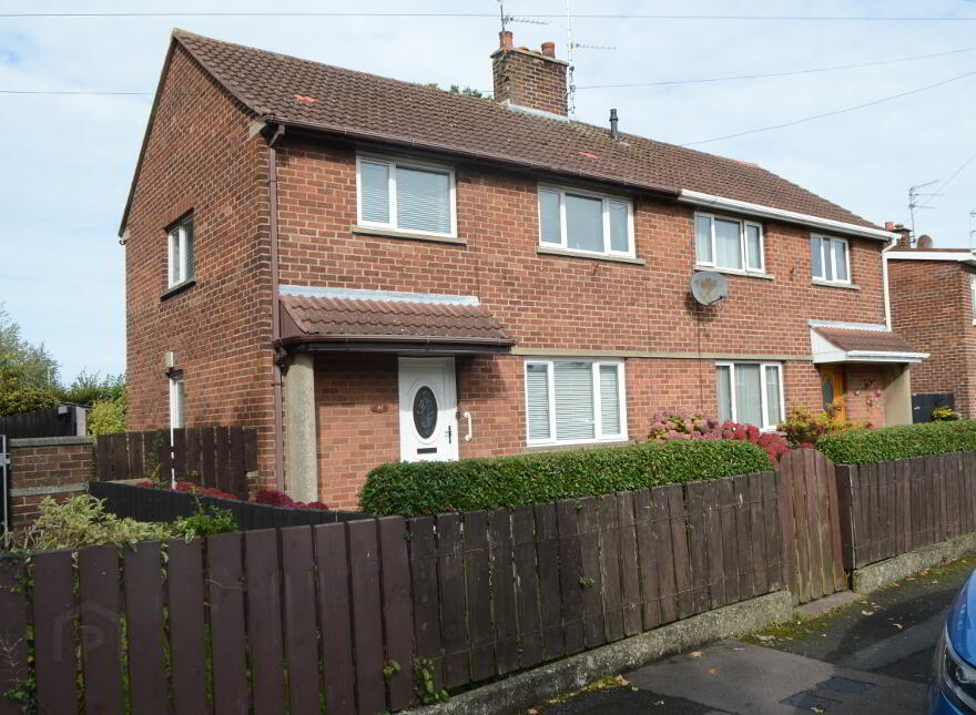 41 Woodside Green, Portadown, BT62 1EL