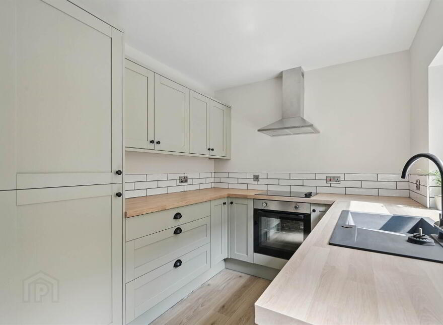 13 Hillfoot Street, Belfast, BT4 1PR