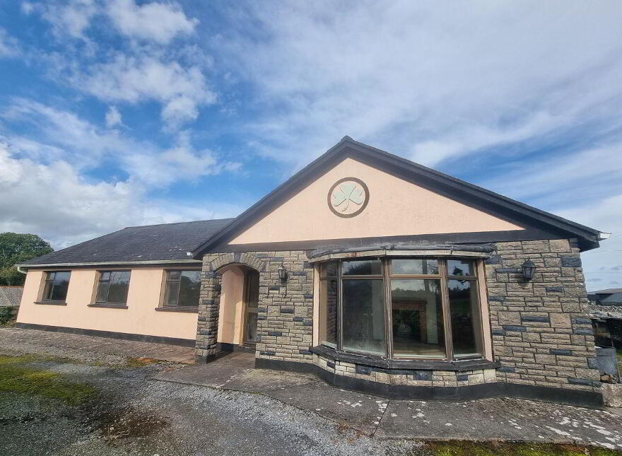 Ballynew, Neale, F31NT20