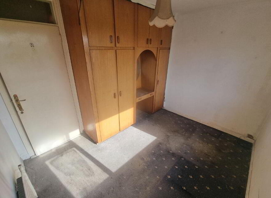 Ballynew, Neale, F31NT20