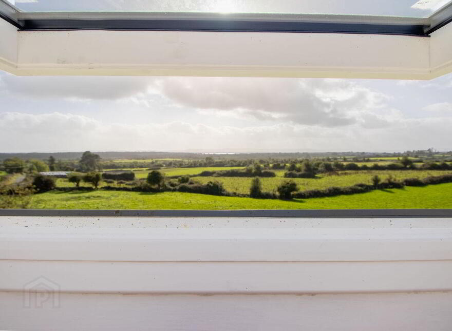 Carrownacroagh, Cloverhill, Cloverhill, H91PKR7