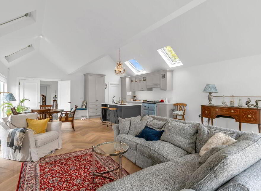 Mons Lodge, Leinster Walk, Kildare, R51TP93