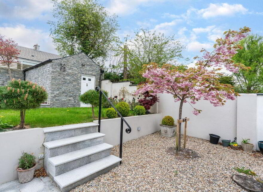 Mons Lodge, Leinster Walk, Kildare, R51TP93