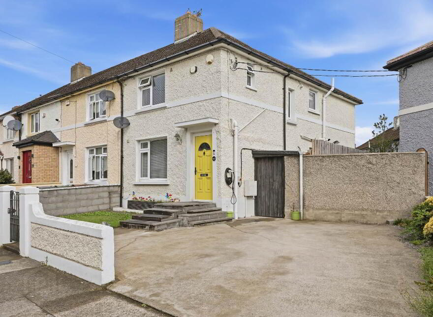 43 Yellow Road, Whitehall, Dublin, D09PT73