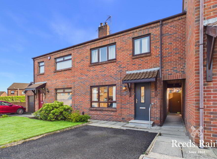 18 Edgewater, Lisburn, BT27 5PZ