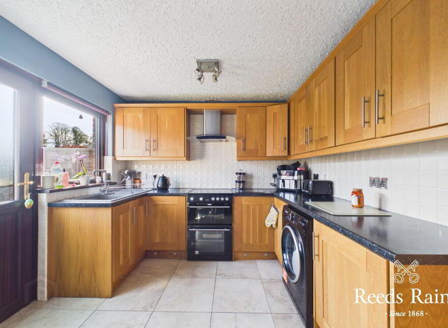 18 Edgewater, Lisburn, BT27 5PZ