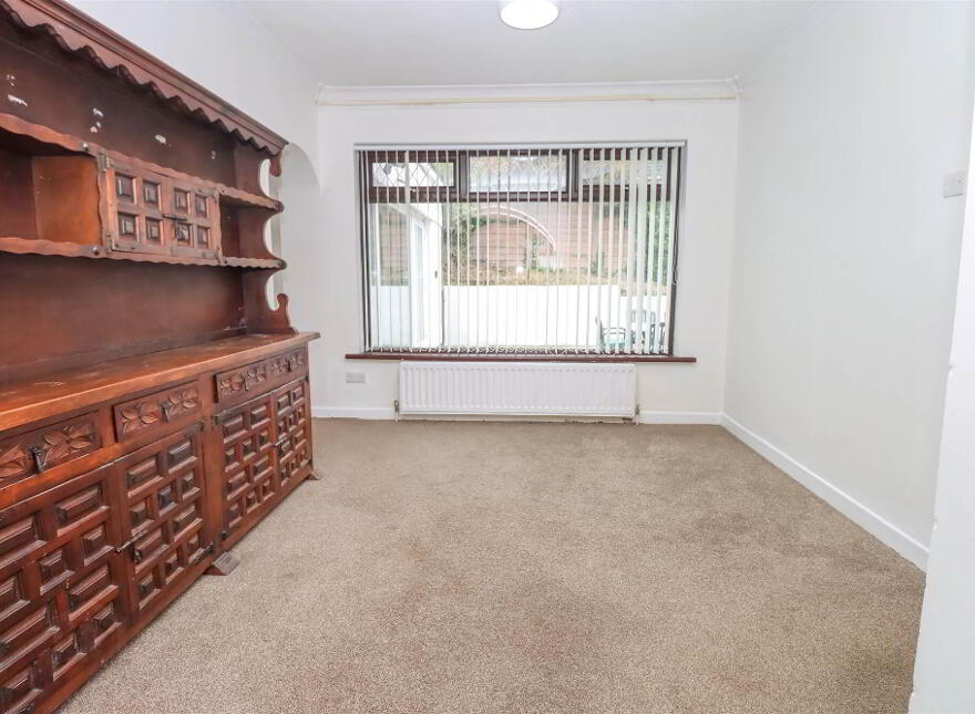 14 Moyra Crescent, Dundonald, Belfast, BT16 1UX