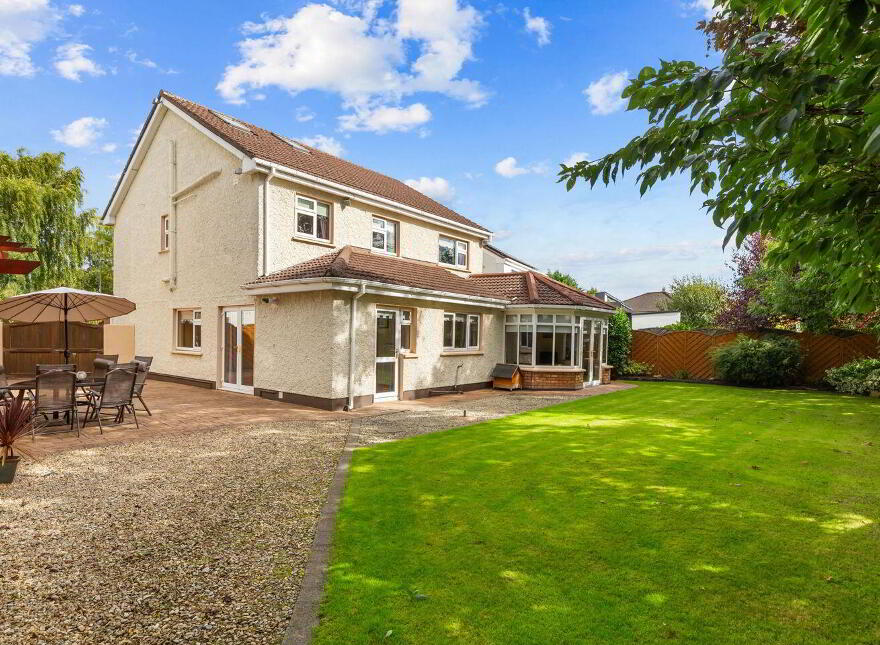 14 Weston Court, Lucan, K78P044