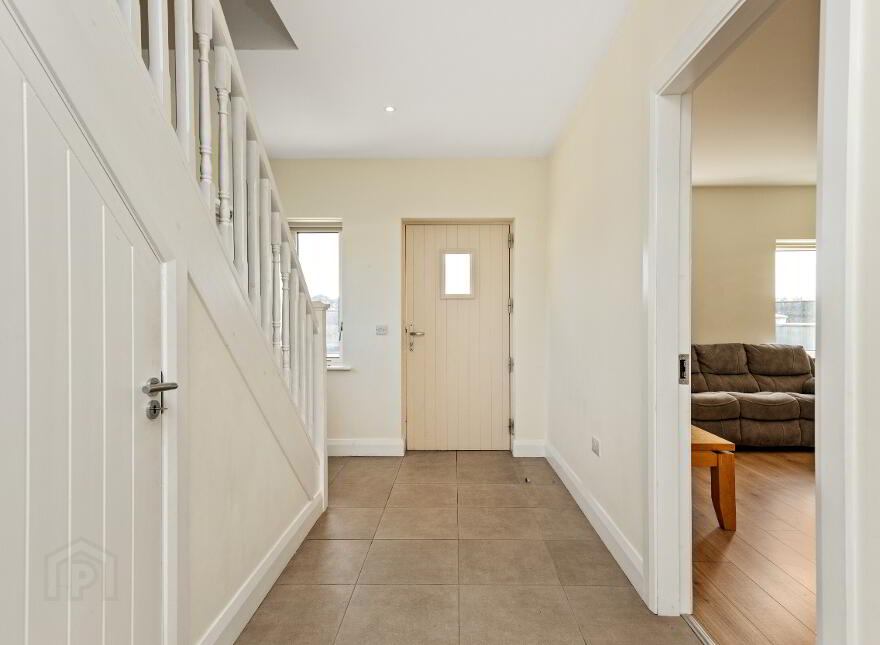 2 Ayresfield Row, Granges Road, Kilkenny, R95F58V
