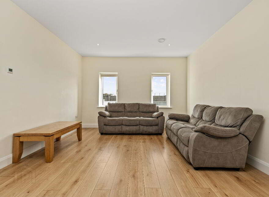 2 Ayresfield Row, Granges Road, Kilkenny, R95F58V