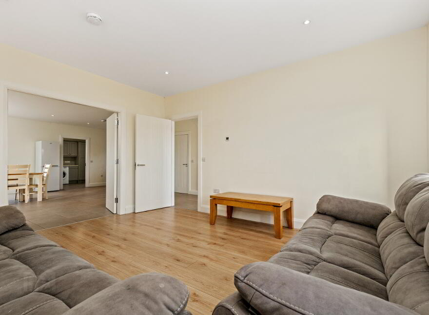 2 Ayresfield Row, Granges Road, Kilkenny, R95F58V