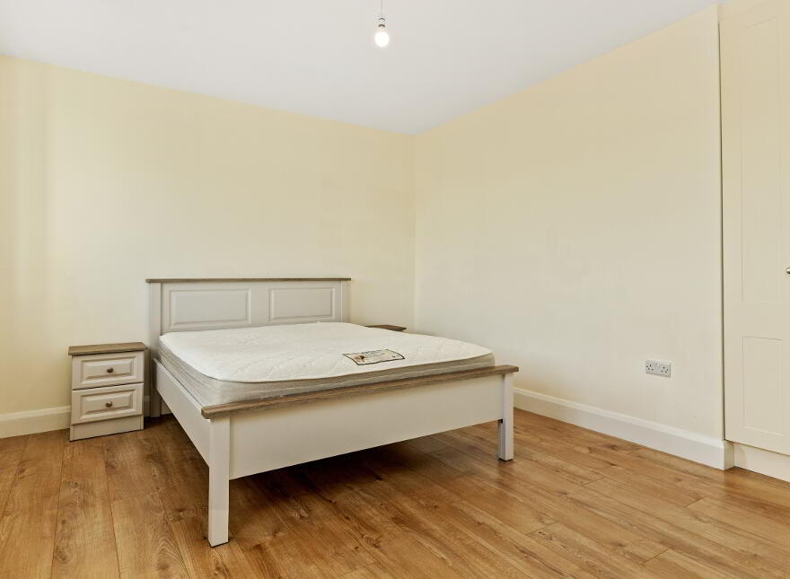 2 Ayresfield Row, Granges Road, Kilkenny, R95F58V