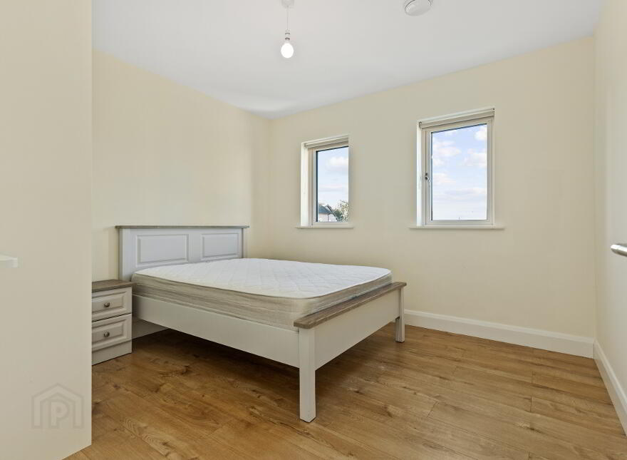 2 Ayresfield Row, Granges Road, Kilkenny, R95F58V