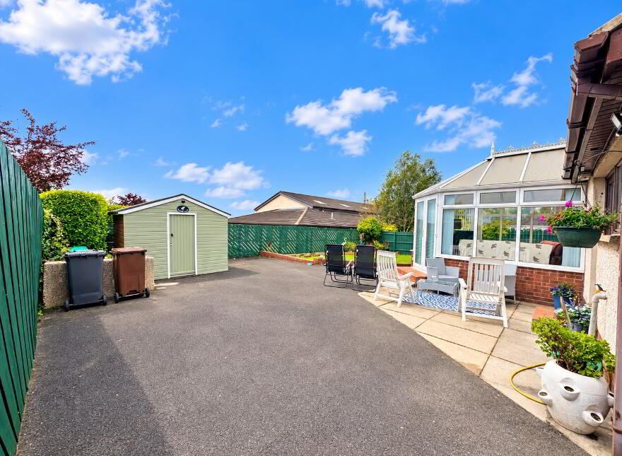 26 Harwood Gardens, Carrickfergus, BT38 7US