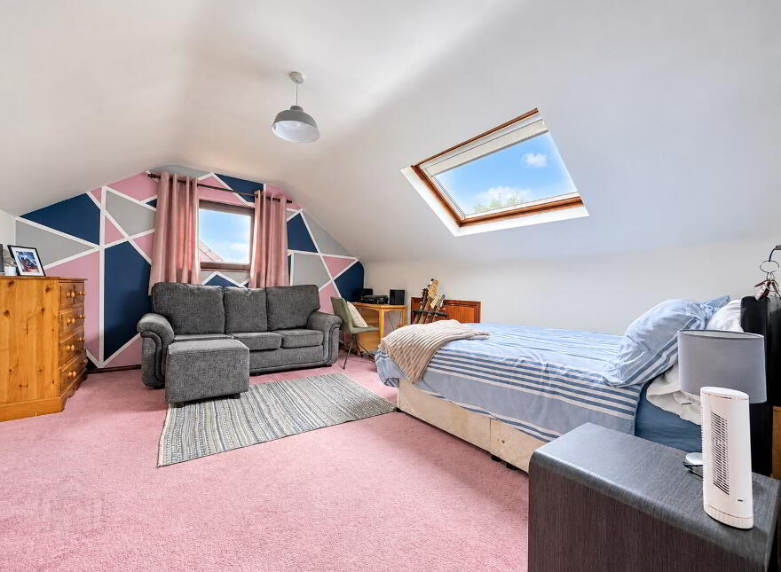 26 Harwood Gardens, Carrickfergus, BT38 7US