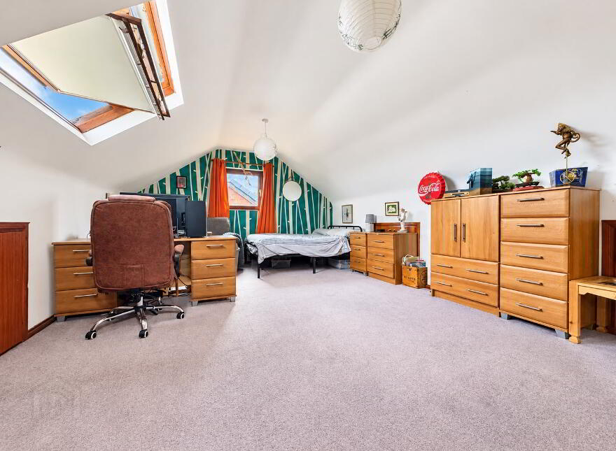 26 Harwood Gardens, Carrickfergus, BT38 7US