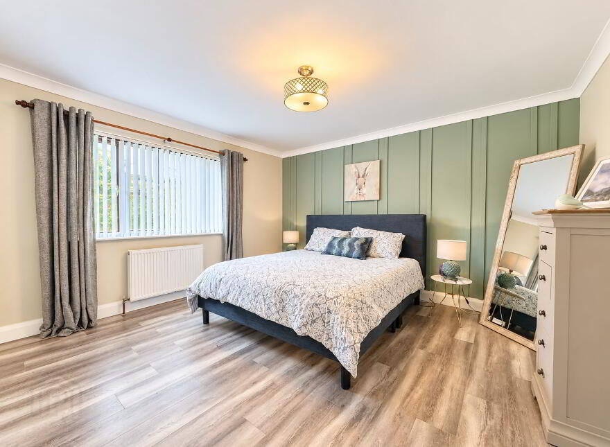 26 Harwood Gardens, Carrickfergus, BT38 7US