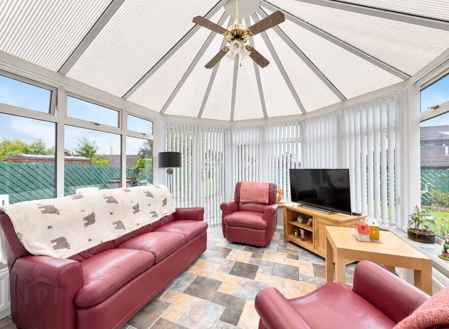 26 Harwood Gardens, Carrickfergus, BT38 7US