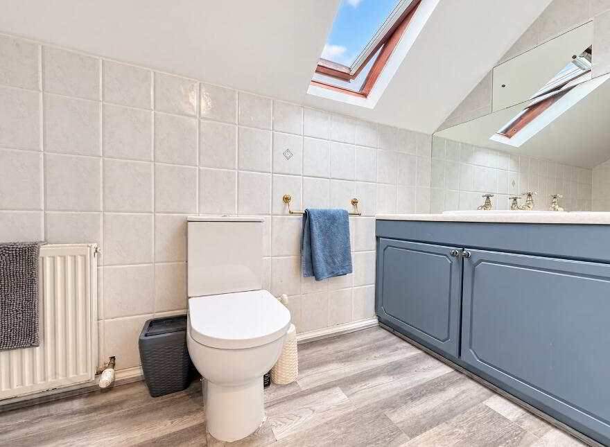 26 Harwood Gardens, Carrickfergus, BT38 7US
