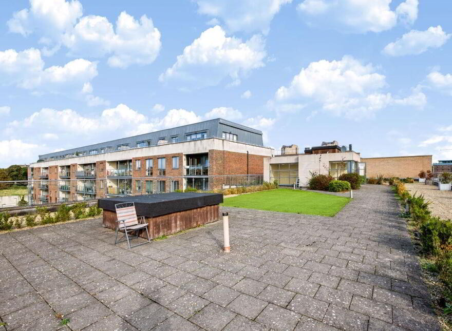 Apt 18, Corn Mill, Distillery Road, Drumcondra, Drumcondra, D03T863