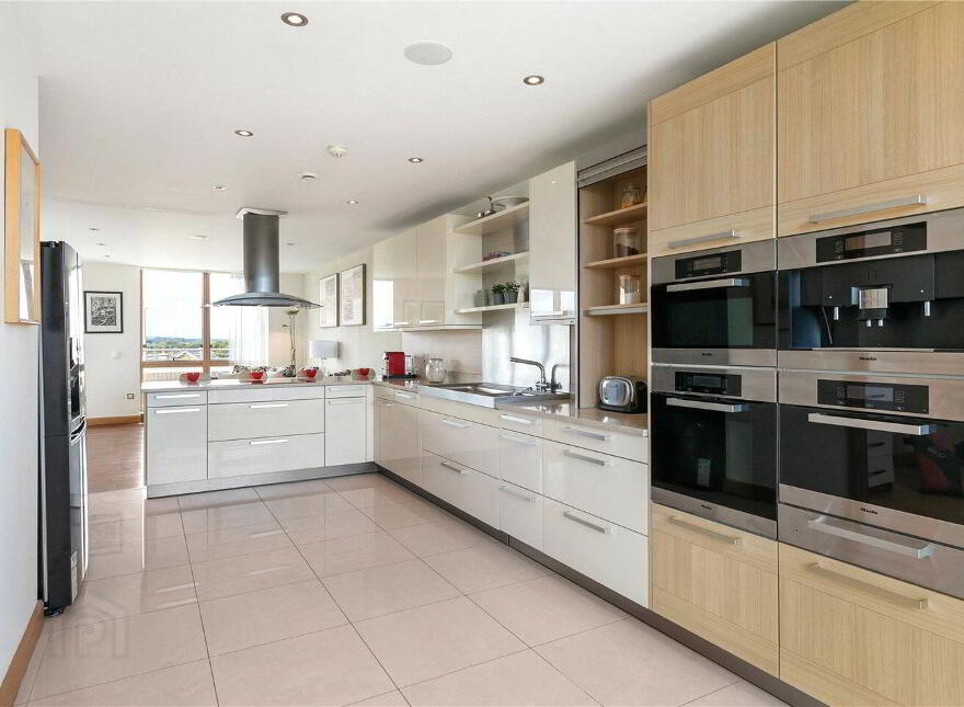 Apartment 16 Hazelbrook, Kilmacud Road Upper, Dundrum, Dundrum, D14A9C4