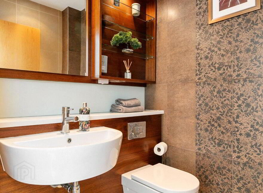 Apartment 16 Hazelbrook, Kilmacud Road Upper, Dundrum, Dundrum, D14A9C4