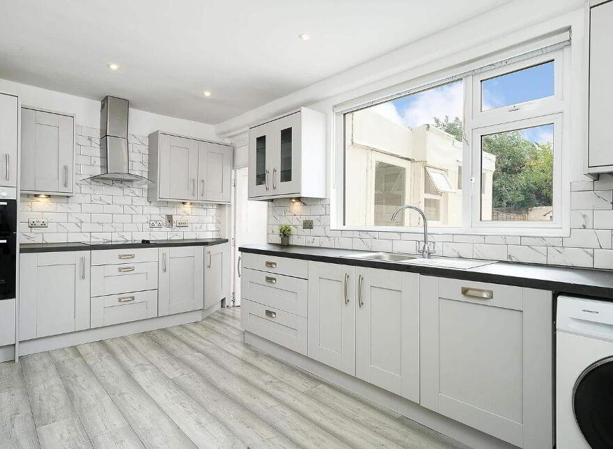 293 Landen Road, Ballyfermot, Ballyfermot, D10