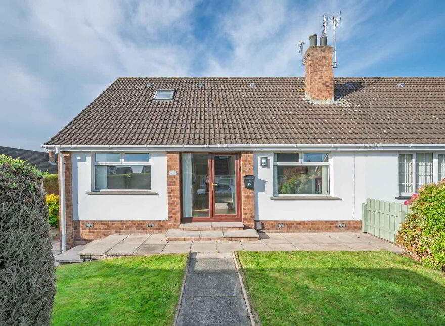1 Fernbank Close, Bangor, BT19 6ZE