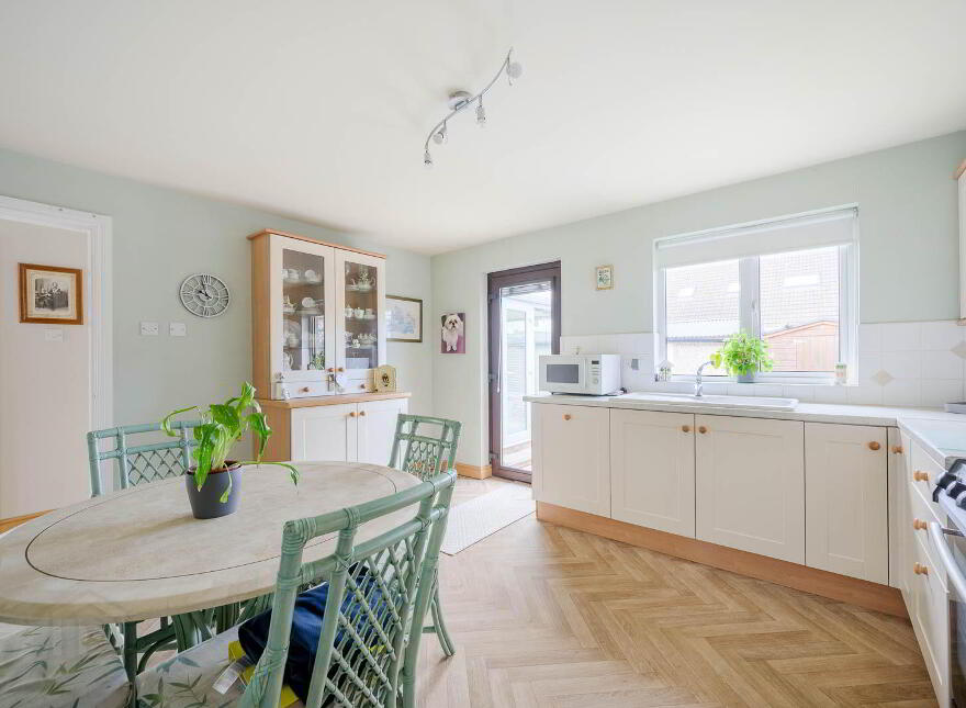 1 Fernbank Close, Bangor, BT19 6ZE