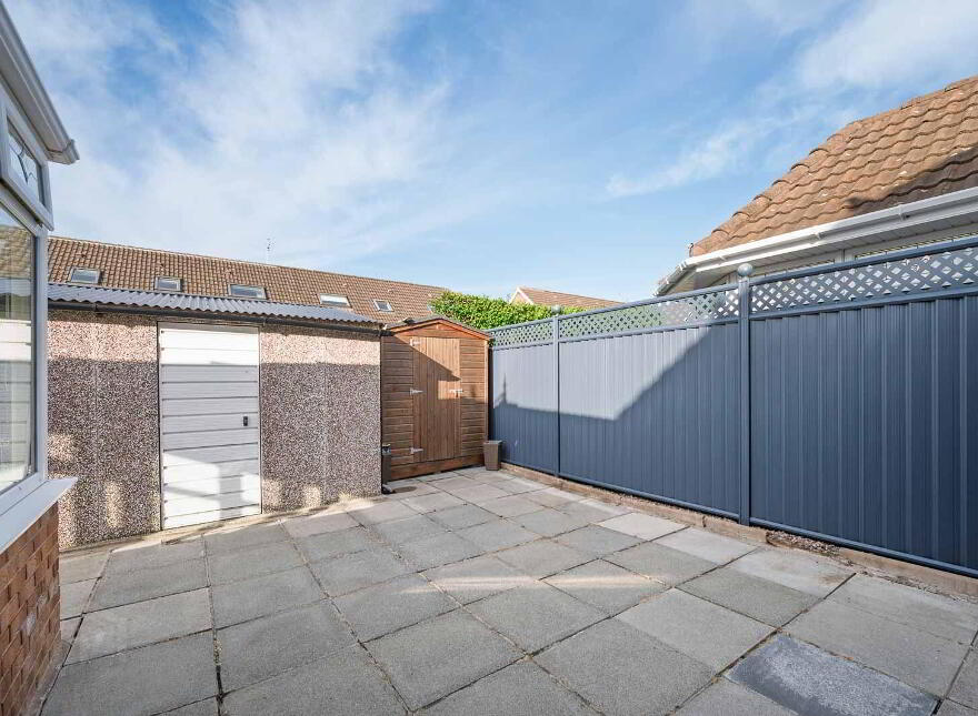 1 Fernbank Close, Bangor, BT19 6ZE