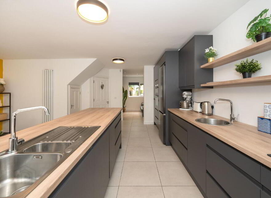 73 Leslies Arch, Old Quarter, Ballincollig, P31K208