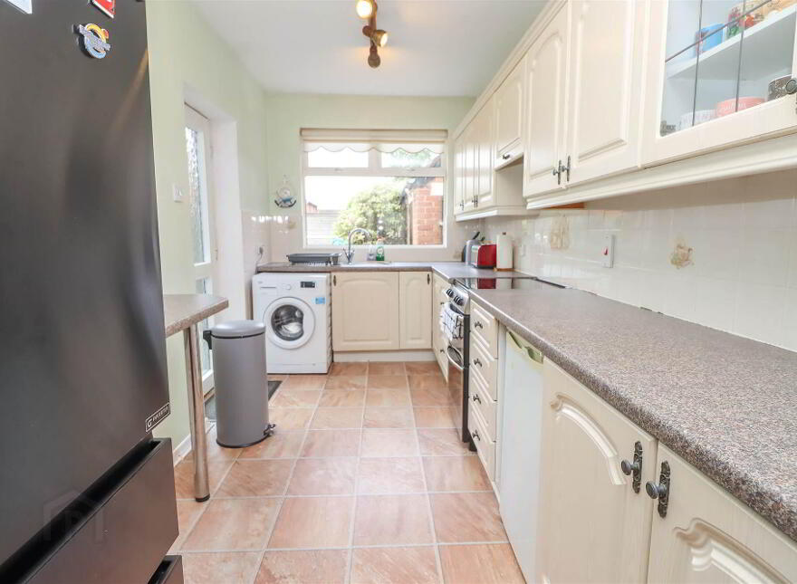 8 Wanstead Road, Dundonald, Belfast, BT16 2EJ