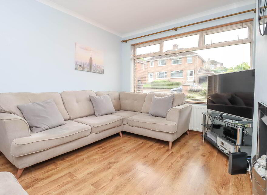 8 Wanstead Road, Dundonald, Belfast, BT16 2EJ