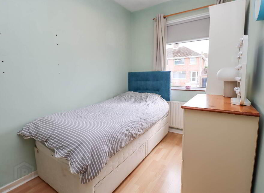 8 Wanstead Road, Dundonald, Belfast, BT16 2EJ