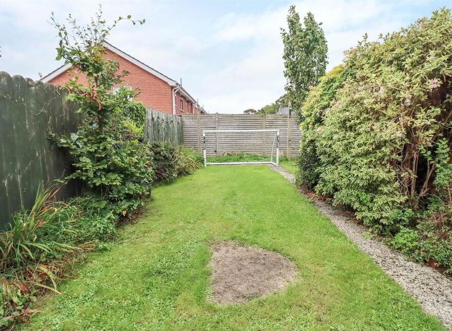 8 Wanstead Road, Dundonald, Belfast, BT16 2EJ
