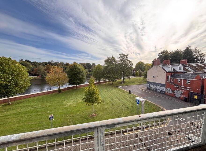 17 Riverview Apartments, Artana Street, Belfast, BT7 2FF