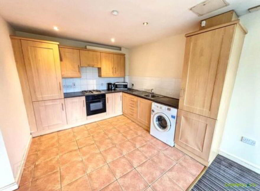 17 Riverview Apartments, Artana Street, Ormeau, Belfast, BT7 2FF