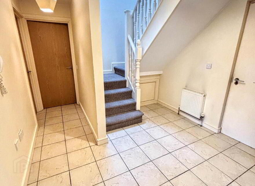 17 Riverview Apartments, Artana Street, Ormeau, Belfast, BT7 2FF