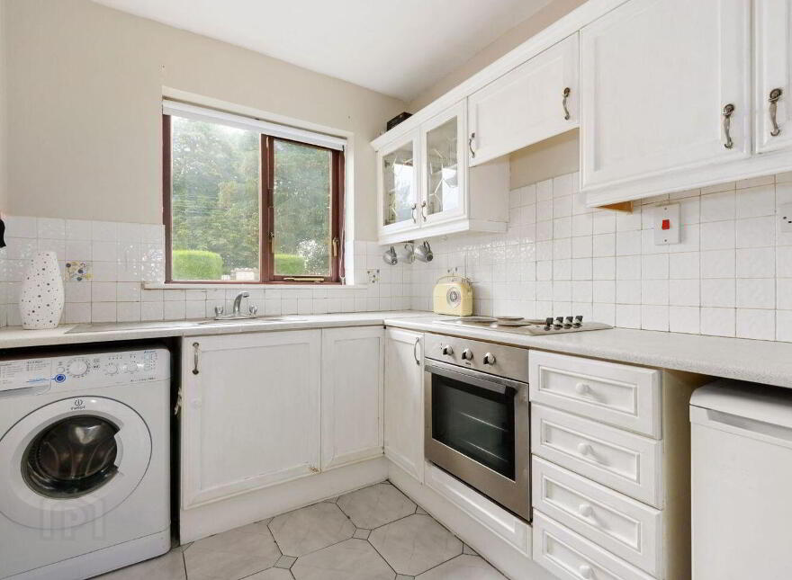 Apartment 11 Monkstown Square, Monkstown Avenue, Monkstown, A94NY79