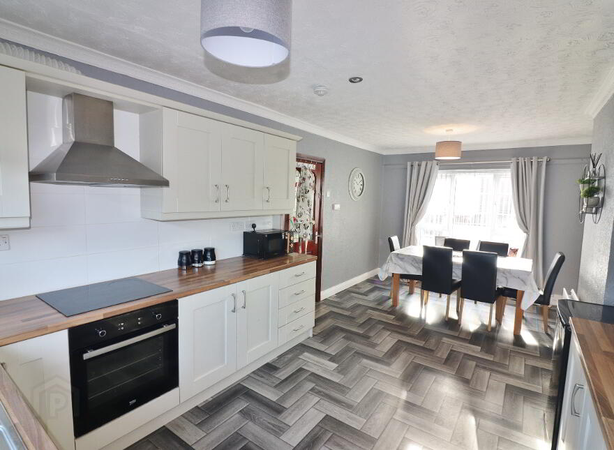 39 Killough Gardens, Lurgan, BT66 8PL