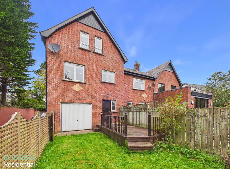 12 Station Square, Helens Bay, BT19 1TN