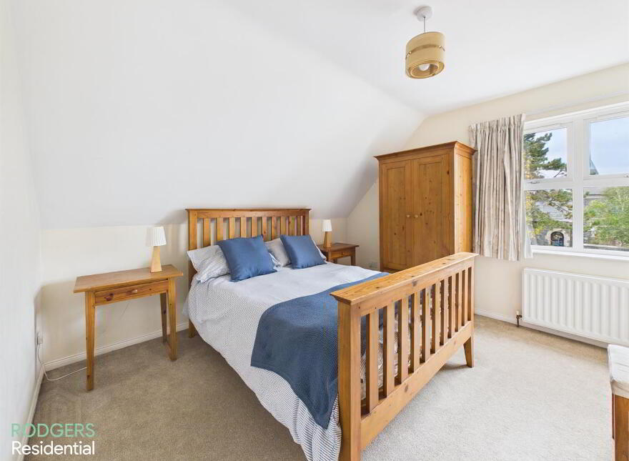 12 Station Square, Helens Bay, BT19 1TN
