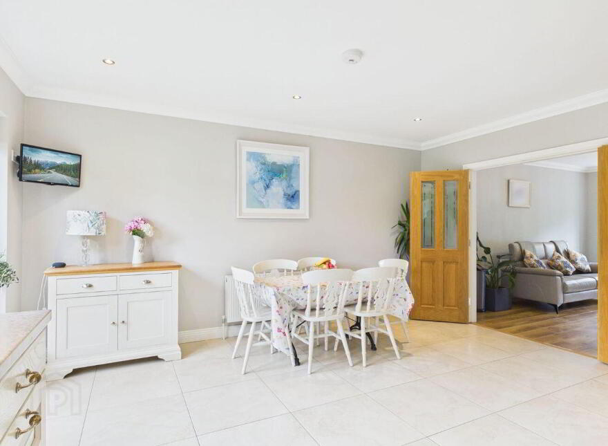 8 Carraig Linn, Caheronaun, H62RF80