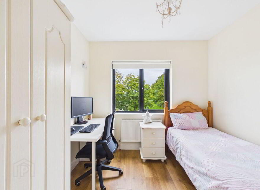 8 Carraig Linn, Caheronaun, H62RF80