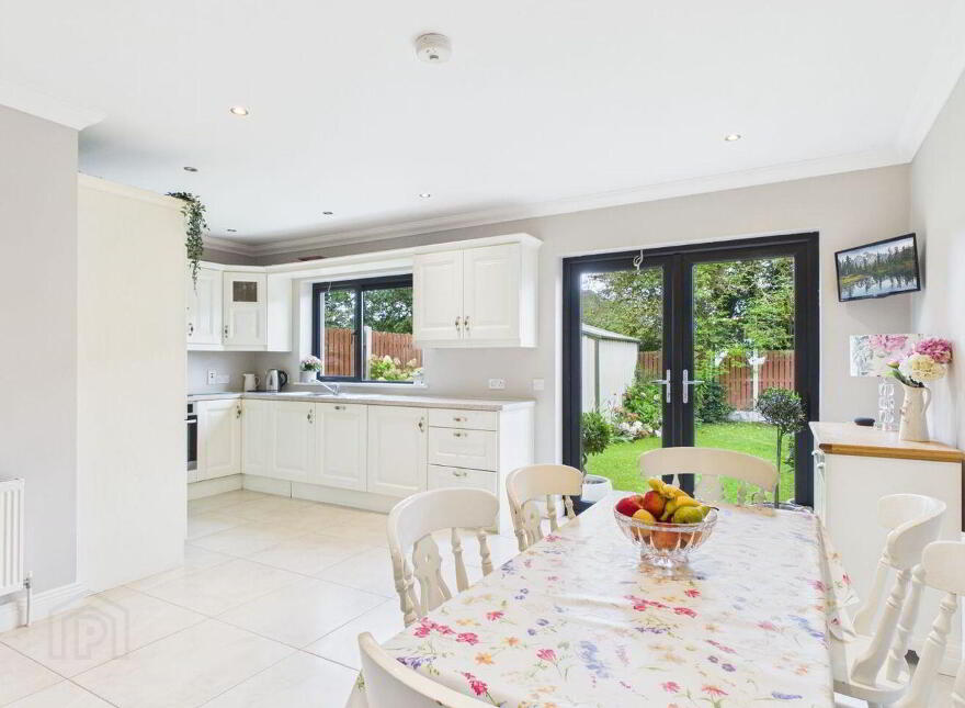 8 Carraig Linn, Caheronaun, H62RF80