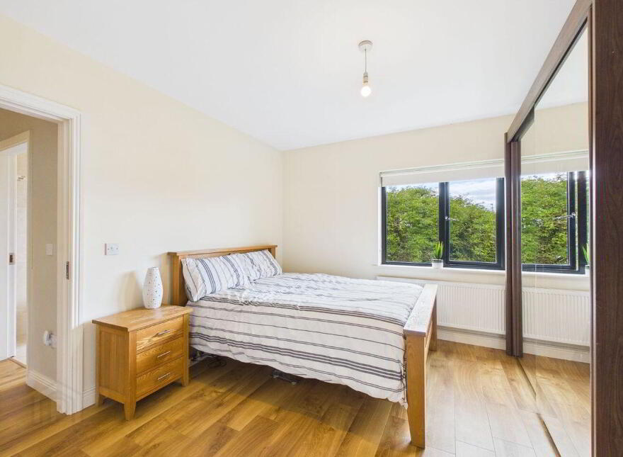 8 Carraig Linn, Caheronaun, H62RF80