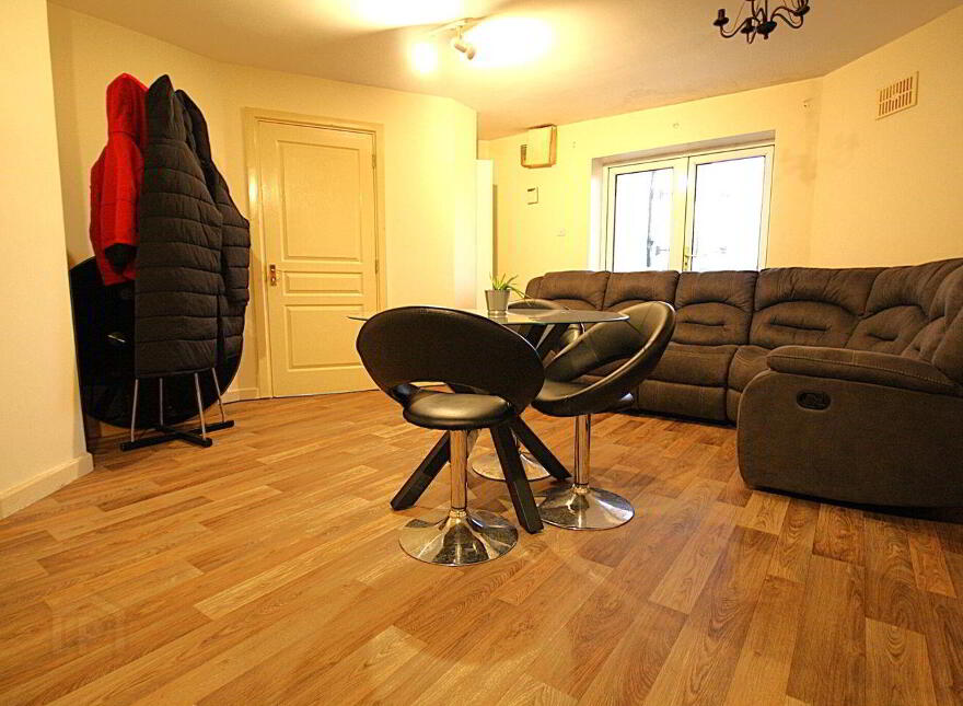 24 The Ferrybank, Leighlin Road, Graiguecullen, R93A499