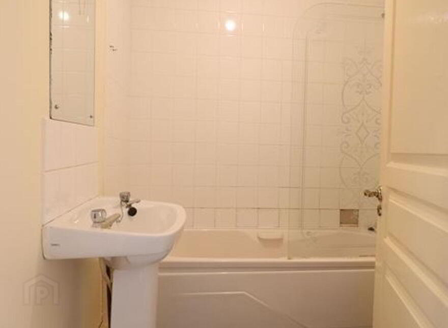 24 The Ferrybank, Leighlin Road, Graiguecullen, R93A499