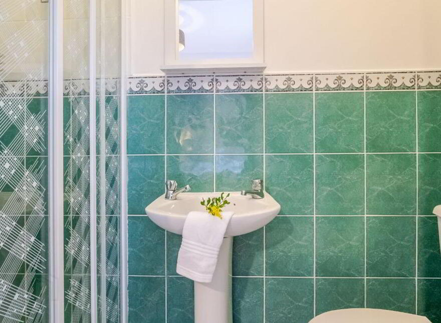 18 Sea View Terrace, Killala, F26PH36