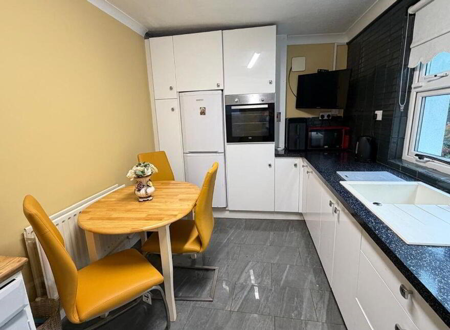 8 Laburnum Square, Drogheda, A92HDY0